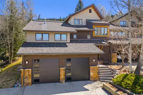 1900 Hunters Dr, Steamboat Springs, CO 80487