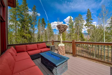 Exterior - 173 Solomons Ln, Silverthorne, CO 80498 photo 4 of 8