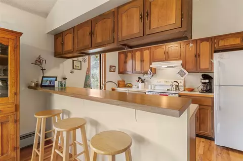 Kitchen - 857 Deer Path Rd, Dillon, CO 80435 photo 1 of 3