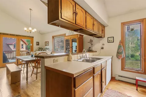 Kitchen - 857 Deer Path Rd, Dillon, CO 80435 photo 2 of 3