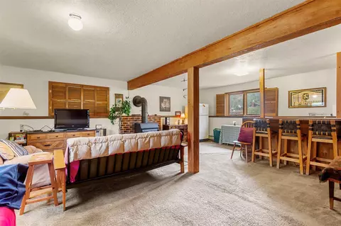 Living - 857 Deer Path Rd, Dillon, CO 80435 photo 4 of 5