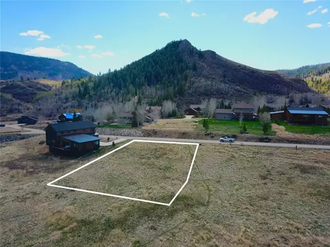 23385 Stageline Ave, Oak Creek, CO 80467