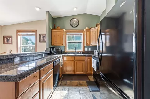 Kitchen - 74 Doe Dr #74, Dillon, CO 80435 photo 2 of 3