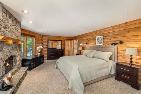 Bedroom - 2244 Johnson Rd, Silverthorne, CO 80498 photo 2 of 7