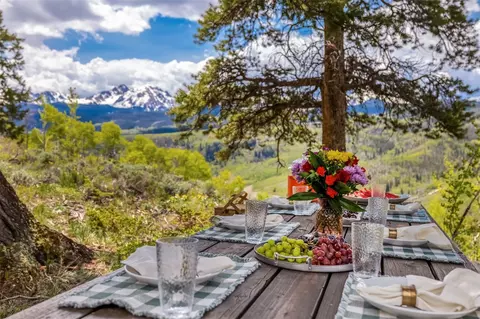 Dining - 2244 Johnson Rd, Silverthorne, CO 80498 photo 5 of 5