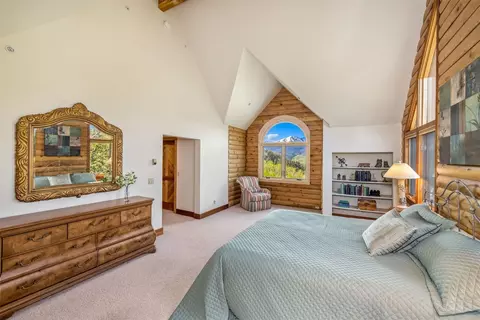 Bedroom - 2244 Johnson Rd, Silverthorne, CO 80498 photo 4 of 7