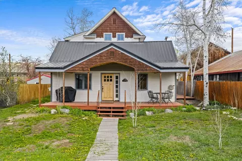 244 Missouri Ave, Steamboat Springs, CO 80487