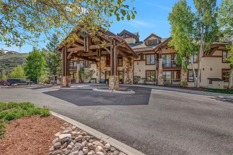 1463 Flattop Cir #102, Steamboat Springs, CO 80487