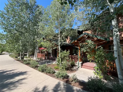 3350 Spring Valley Dr #14, Steamboat Springs, CO 80487