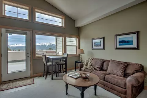 Living - 135 Main St #218, Dillon, CO 80435 photo 2 of 6