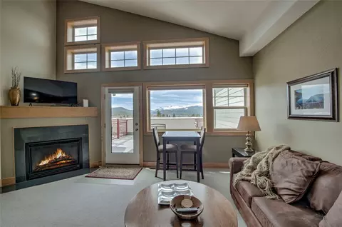 Living - 135 Main St #218, Dillon, CO 80435 photo 4 of 6