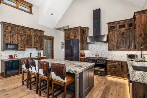 Kitchen - 99 Independence Ln, Keystone, CO 80435 photo 3 of 5