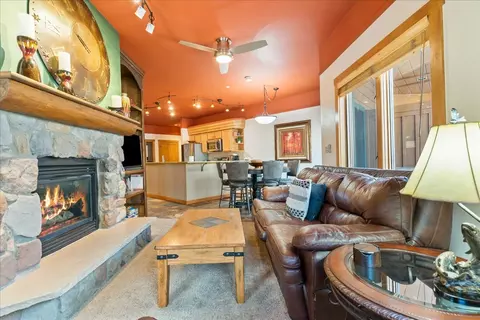 Living - 91 River Run Rd #8111, Keystone, CO 80435 photo 3 of 4