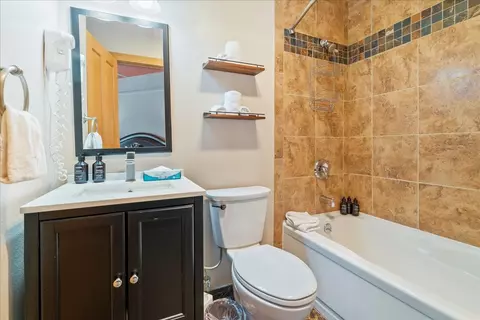 Bath - 91 River Run Rd #8111, Keystone, CO 80435 photo 1 of 3