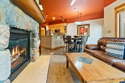 Living - 91 River Run Rd #8111, Keystone, CO 80435 photo 4 of 4