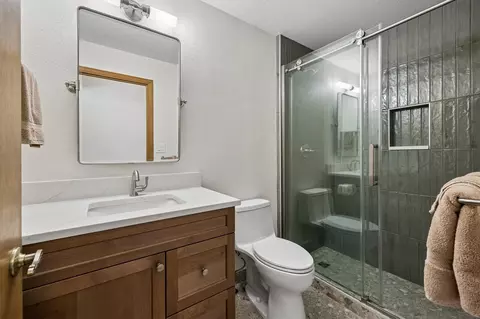Bath - 51 W Ranch Trl, Morrison, CO 80465 photo 1 of 5