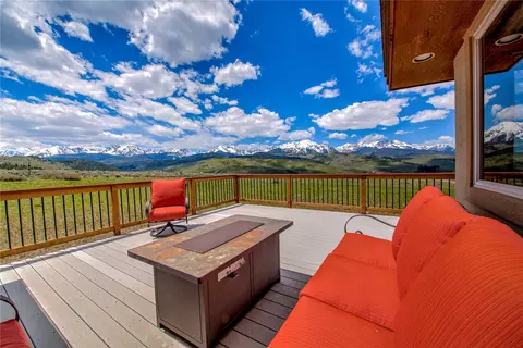 446 Rodeo Dr, Silverthorne, CO 80498