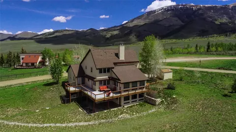 Exterior - 446 Rodeo Dr, Silverthorne, CO 80498 photo 3 of 6