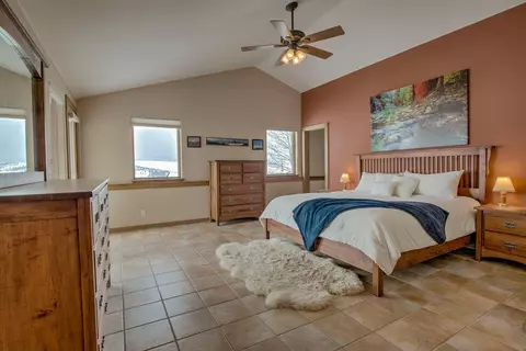 Bedroom - 446 Rodeo Dr, Silverthorne, CO 80498 photo 2 of 11