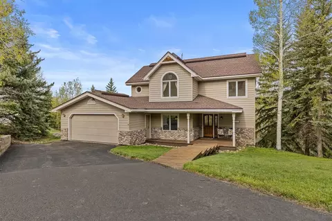 1848 Hunters Ct, Steamboat Springs, CO 80487
