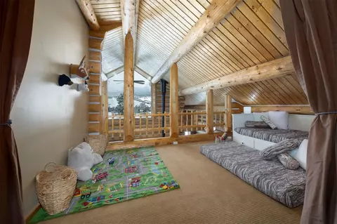 Bedroom - 545 Tanglewood Ln, Silverthorne, CO 80498 photo 5 of 6
