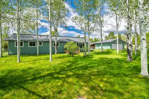 40570 Steamboat Dr, Steamboat Springs, CO 80487