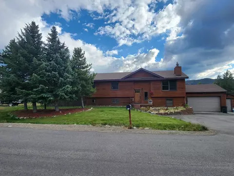 216 Climax Dr, Dillon, CO 80435