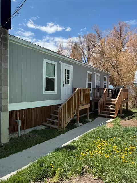400 Willow Bnd #14B, Oak Creek, CO 80467