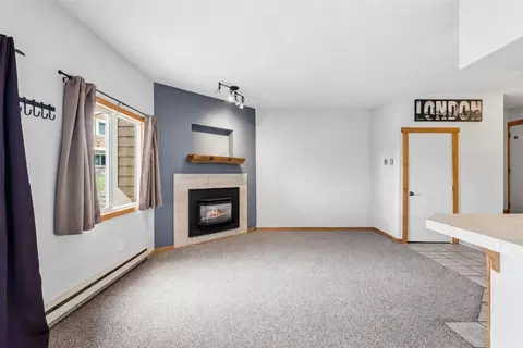 Living - 148 Summit Dr #A7, Dillon, CO 80435 photo 3 of 4