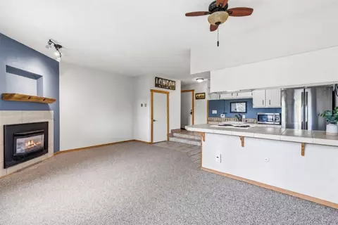 Living - 148 Summit Dr #A7, Dillon, CO 80435 photo 4 of 4