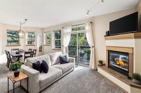 720 Lakepoint Dr #B1, Frisco, CO 80443
