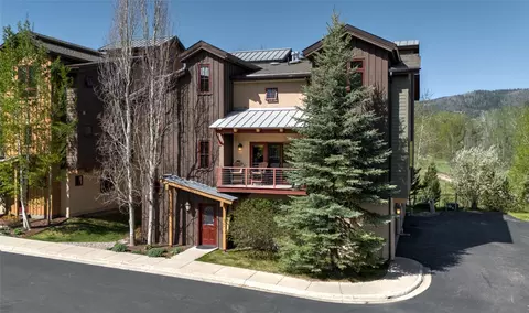 817 Majestic Cir #4, Steamboat Springs, CO 80487