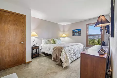 Bedroom - 89310 Ryan Gulch Rd #103, Silverthorne, CO 80498 photo 4 of 5