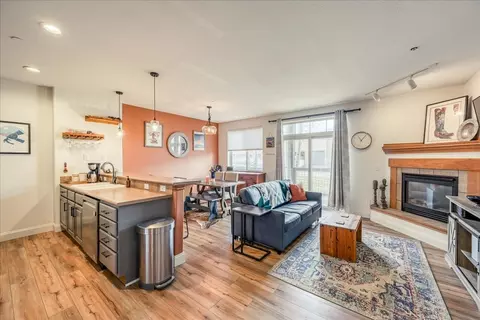 844 Blue River Pkwy #B3, Silverthorne, CO 80498