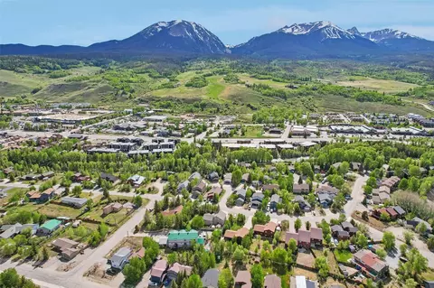 View/Area - 1100 Mesa Dr, Silverthorne, CO 80498 photo 5 of 6