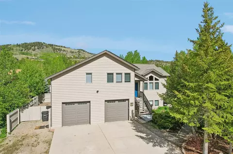 Exterior - 1100 Mesa Dr, Silverthorne, CO 80498 photo 11 of 13