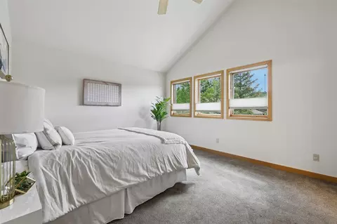 Bedroom - 1100 Mesa Dr, Silverthorne, CO 80498 photo 2 of 7