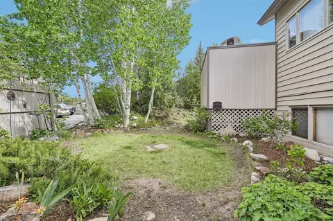 Exterior - 1100 Mesa Dr, Silverthorne, CO 80498 photo 7 of 13