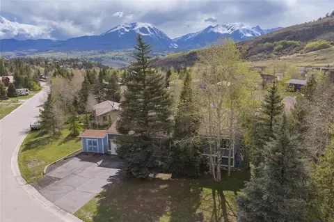 195 Cottonwood Dr, Dillon, CO 80435