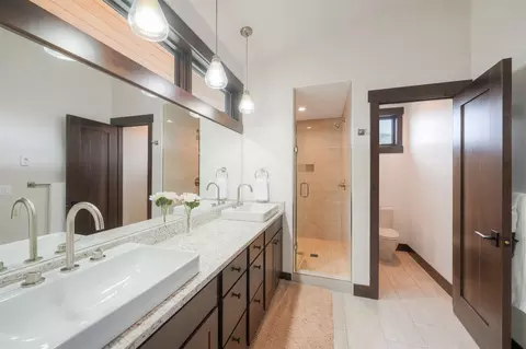 Bath - 21 Moss Way, Silverthorne, CO 80498 photo 1 of 1