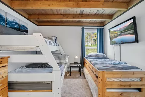 Bedroom - 8100 Ryan Gulch Rd #106, Silverthorne, CO 80498 photo 2 of 5