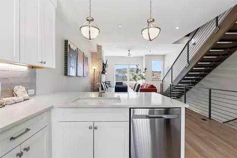 Kitchen - 50 W 3rd St #50B, Silverthorne, CO 80498 photo 4 of 5