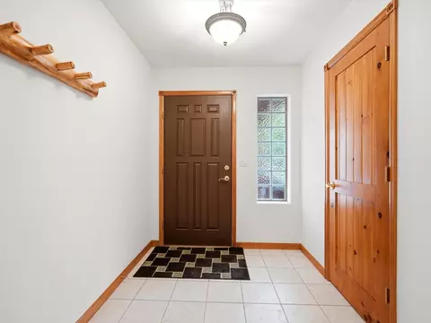 Entry Way - 28 Skyline Dr #1551, Dillon, CO 80435 photo 1 of 7