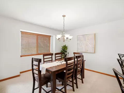 Dining - 28 Skyline Dr #1551, Dillon, CO 80435 photo 1 of 2