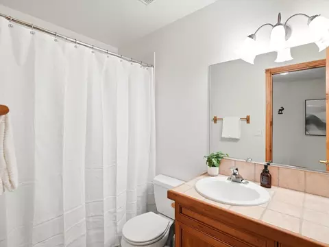 Bath - 28 Skyline Dr #1551, Dillon, CO 80435 photo 1 of 6