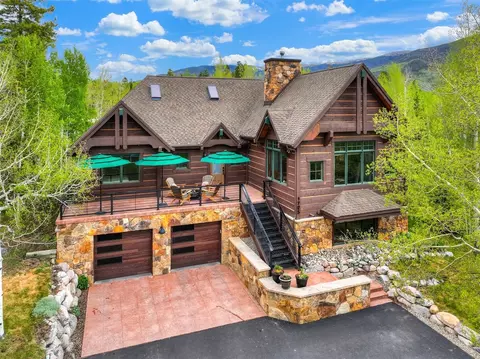 1725 Falcon Dr, Silverthorne, CO 80498
