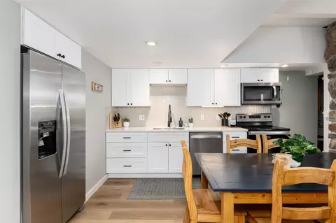 Kitchen - 370 E La Bonte St #E, Dillon, CO 80435 photo 5 of 6