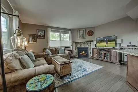 Living - 400 Brian Ave, Silverthorne, CO 80498 photo 2 of 4