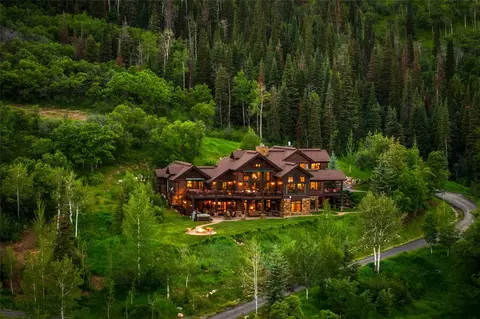 31050 Sweetwater Dr, Steamboat Springs, CO 80487