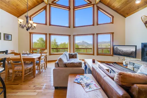 419 D Rd, Silverthorne, CO 80498